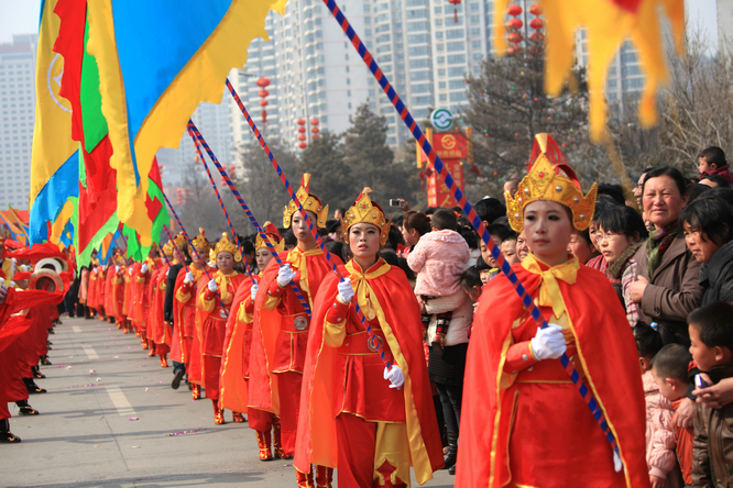 2013元宵延安社火大巡游1635L.50200L (159)_副本.jpg