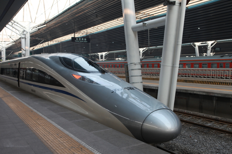 高铁.JPG