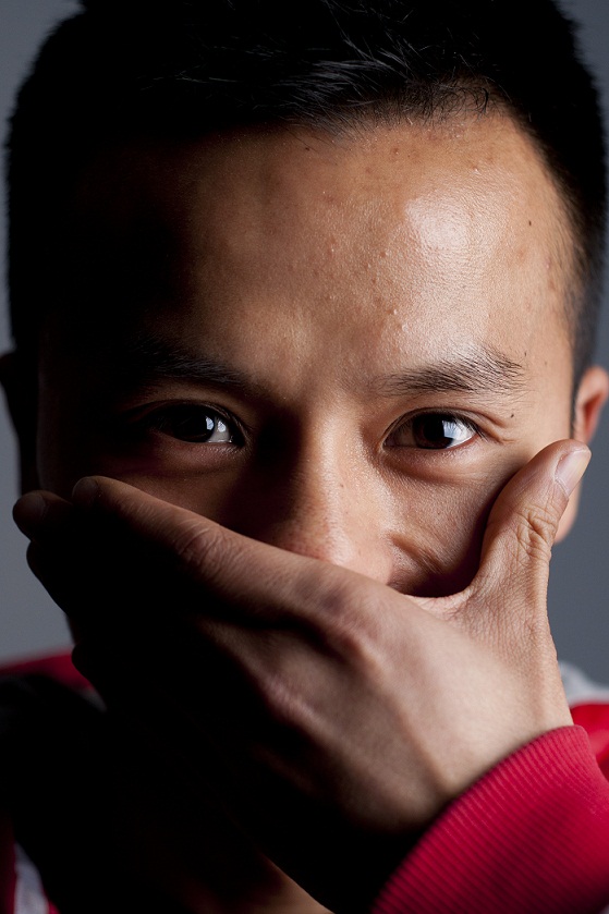 我已经不再相信他是87年的了。