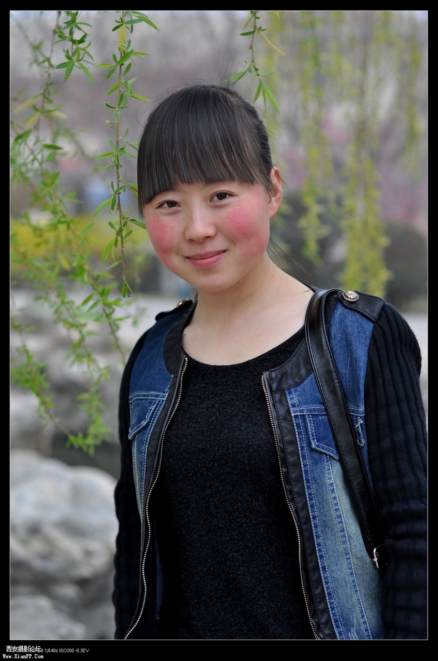 nEO_IMG_桌面照片 6112副本.jpg