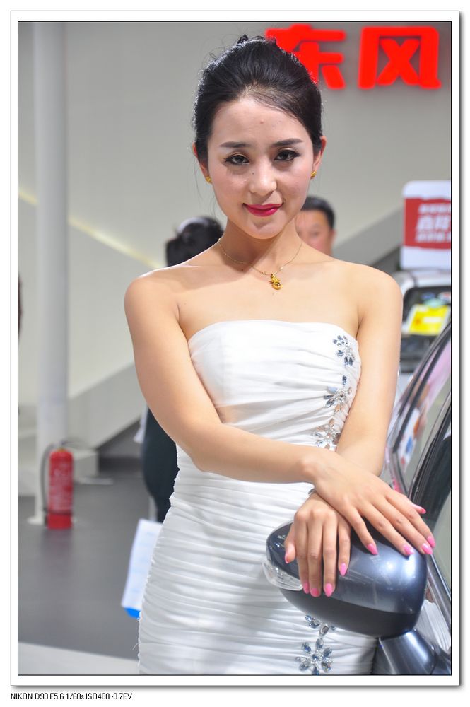 nEO_IMG_桌面照片 8635.jpg