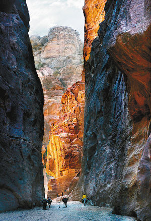 《佩特拉大峡谷》 邹人倜 摄.jpg