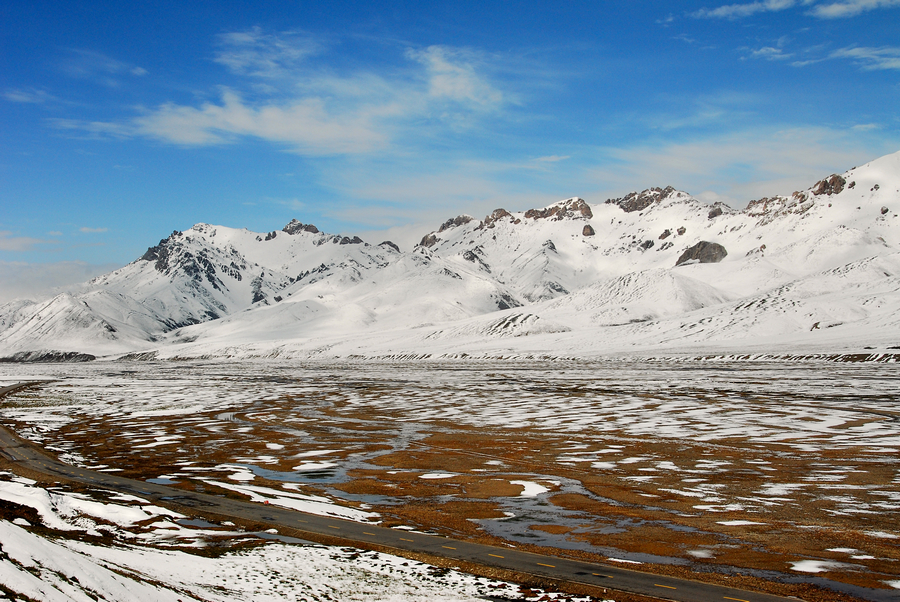 阿尼玛卿雪山2.JPG