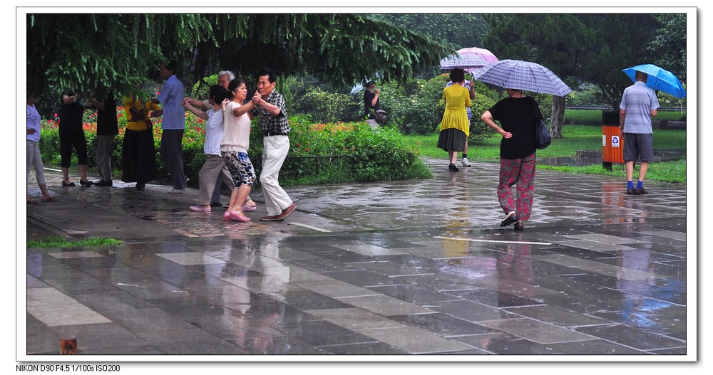 nEO_IMG_桌面照片 10330副本.jpg