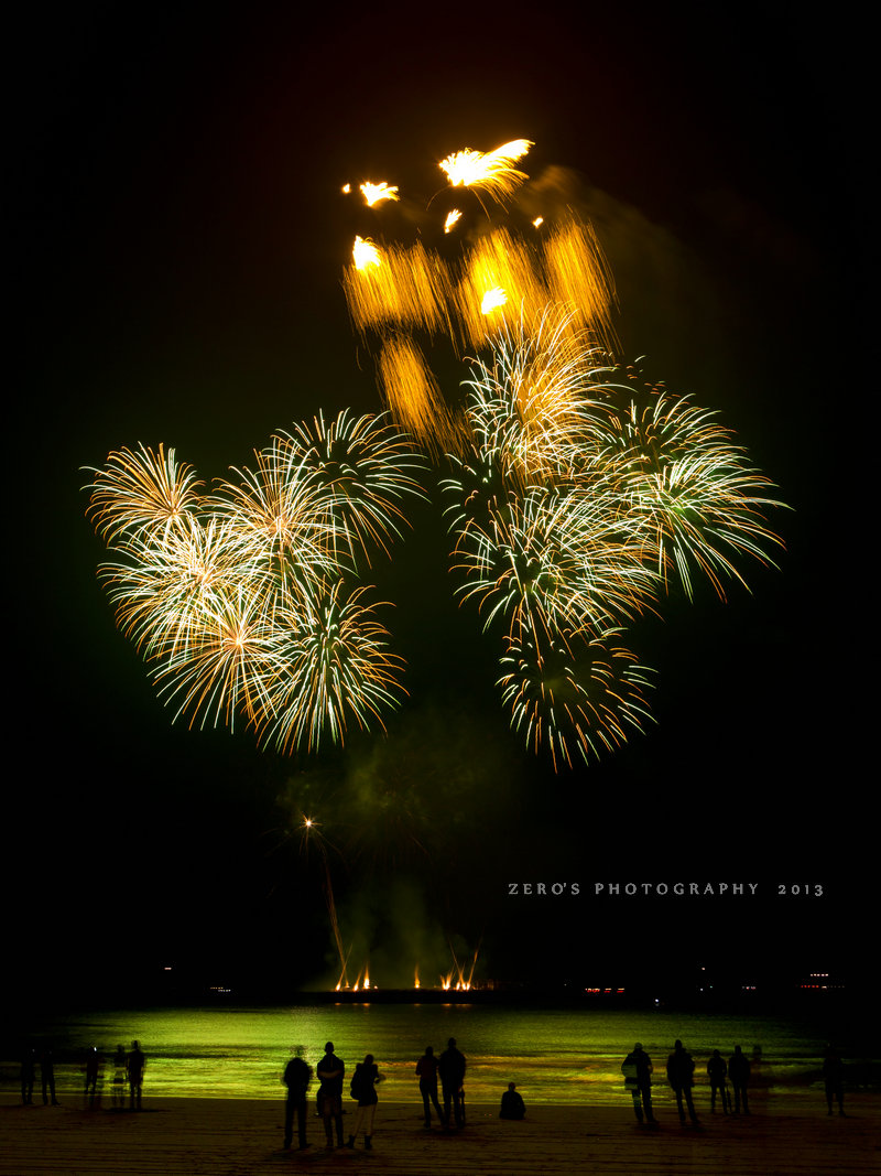 F39A2571rp 800 logo.jpg