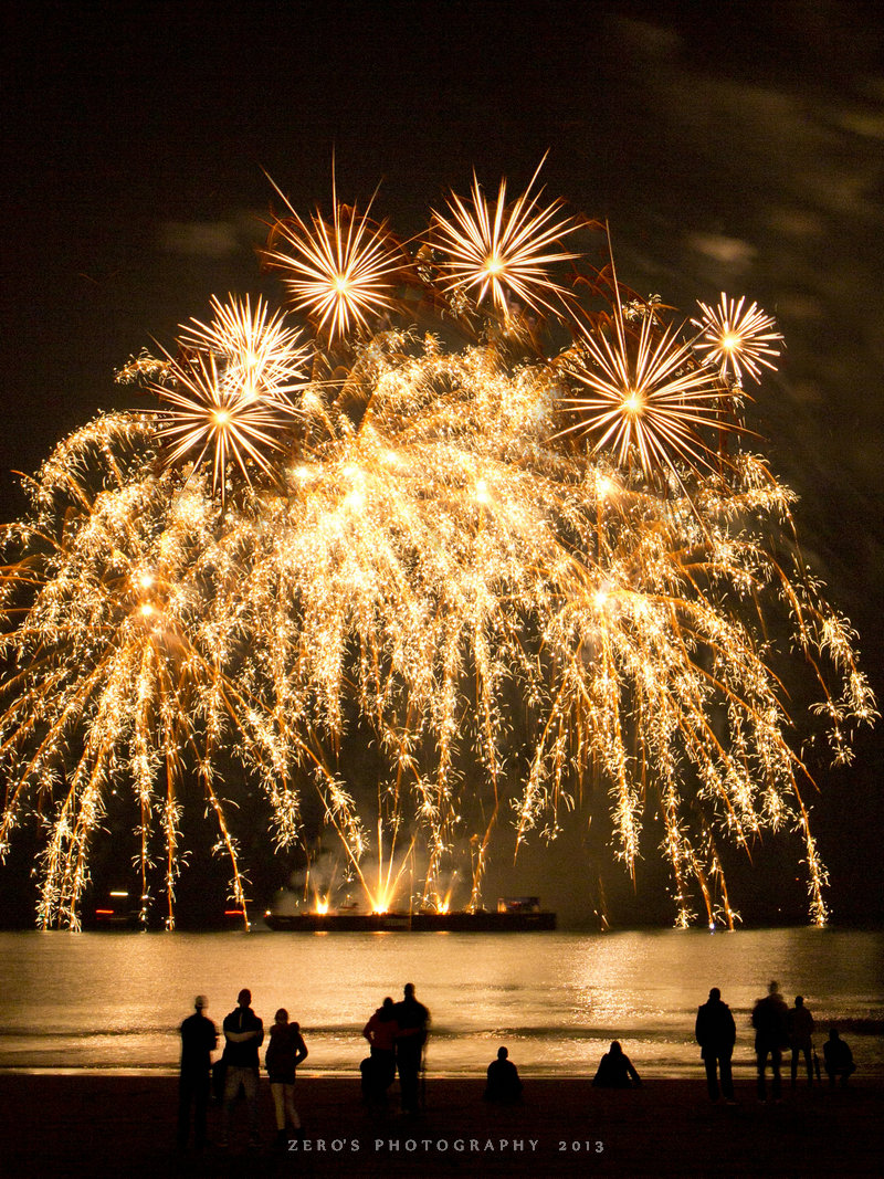 F39A2647rp2 800 logo.jpg