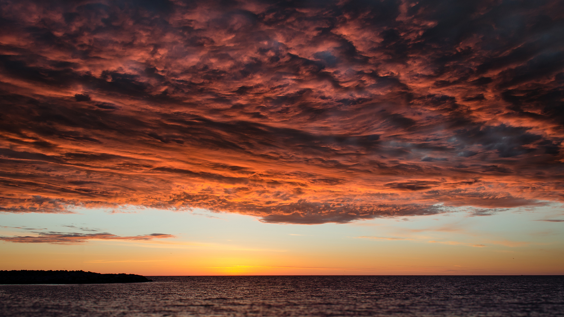 Earth_cloud_412741.jpg