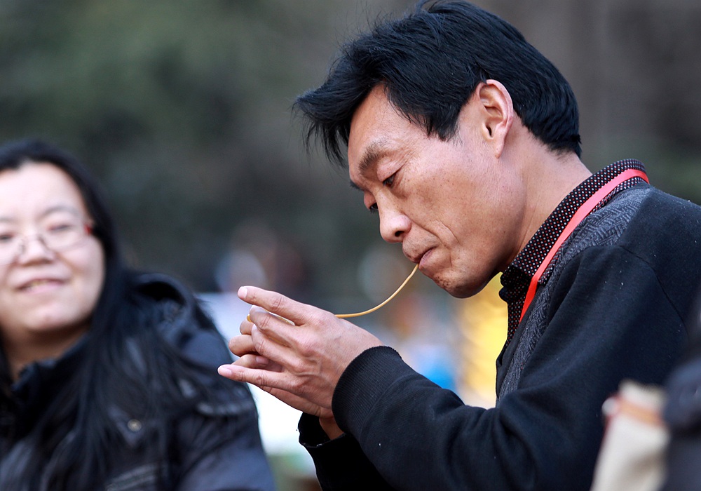 年会的故事—吹糖人1.jpg