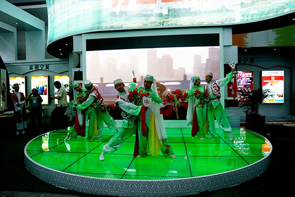 DSC02940改压发.jpg