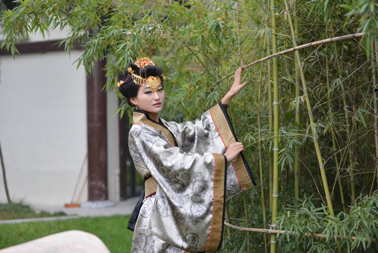 靓模汉服富贵华丽