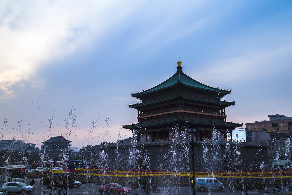 03,钟鼓楼广场.jpg