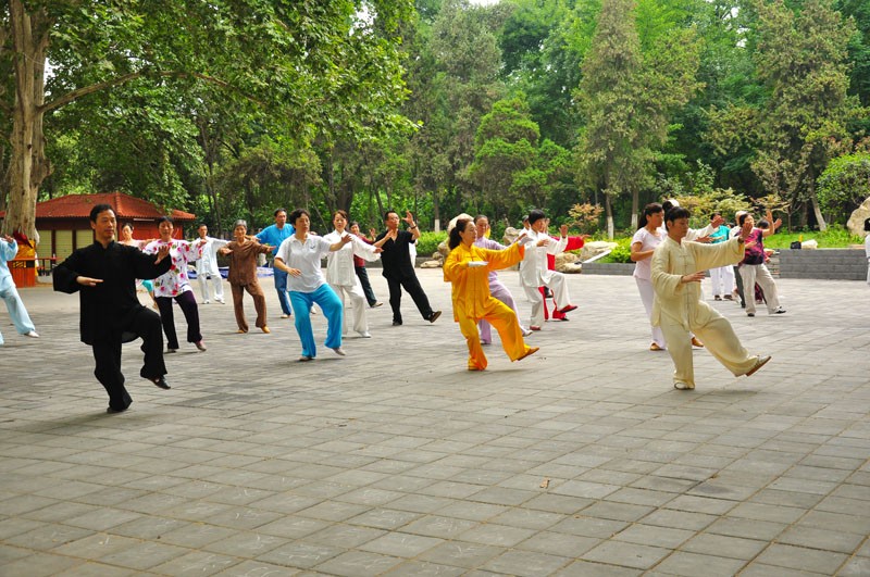 09.jpg