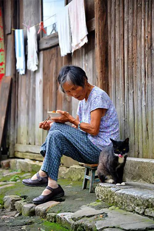 bc8b80e9813e95ef4ec7dc839f0c6664.jpg bc8b80e9813e95ef4ec7dc839f0c6664.jpg