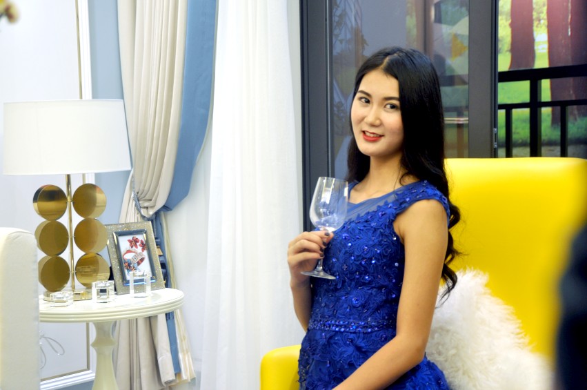 DSC_0100_conew1.jpg