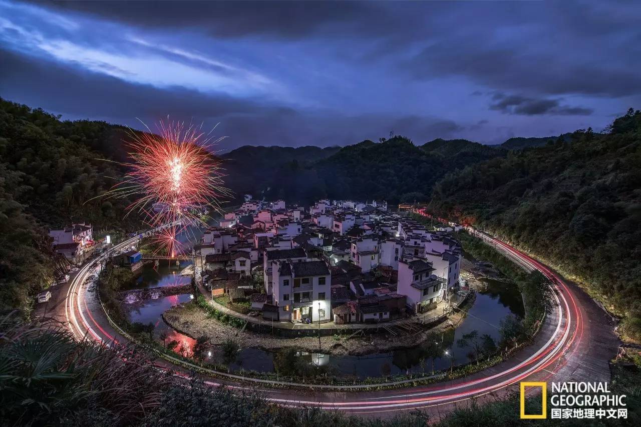 b4cd95ee092050ac5f1cf51fb8637e6b.jpg b4cd95ee092050ac5f1cf51fb8637e6b.jpg