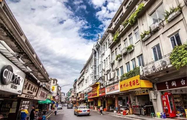 c859f7fb4704326b64ed83a773e834d1.jpg c859f7fb4704326b64ed83a773e834d1.jpg