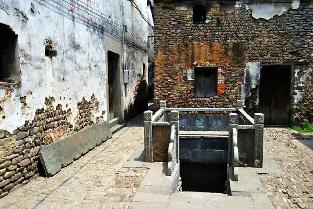 198ae72c6847cb08f601b7b7927a8d3f.jpg 198ae72c6847cb08f601b7b7927a8d3f.jpg