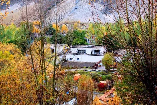 2c1027fd1923093759202fba5fd77b8c.jpg 2c1027fd1923093759202fba5fd77b8c.jpg