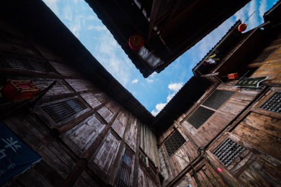 图片28.jpg 图片28.jpg