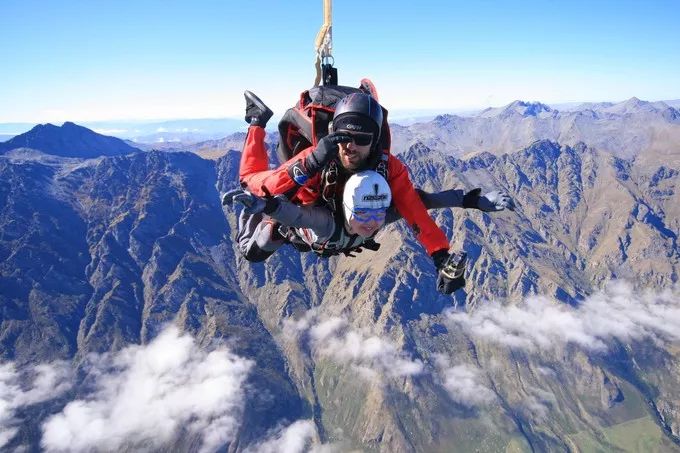 0ad9cba7e6e88d056379df55b6fa1cf6.jpg 0ad9cba7e6e88d056379df55b6fa1cf6.jpg