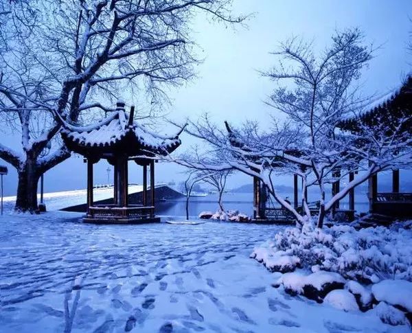 8c5674433473ccb3935eb9e8f418a639.jpg 8c5674433473ccb3935eb9e8f418a639.jpg