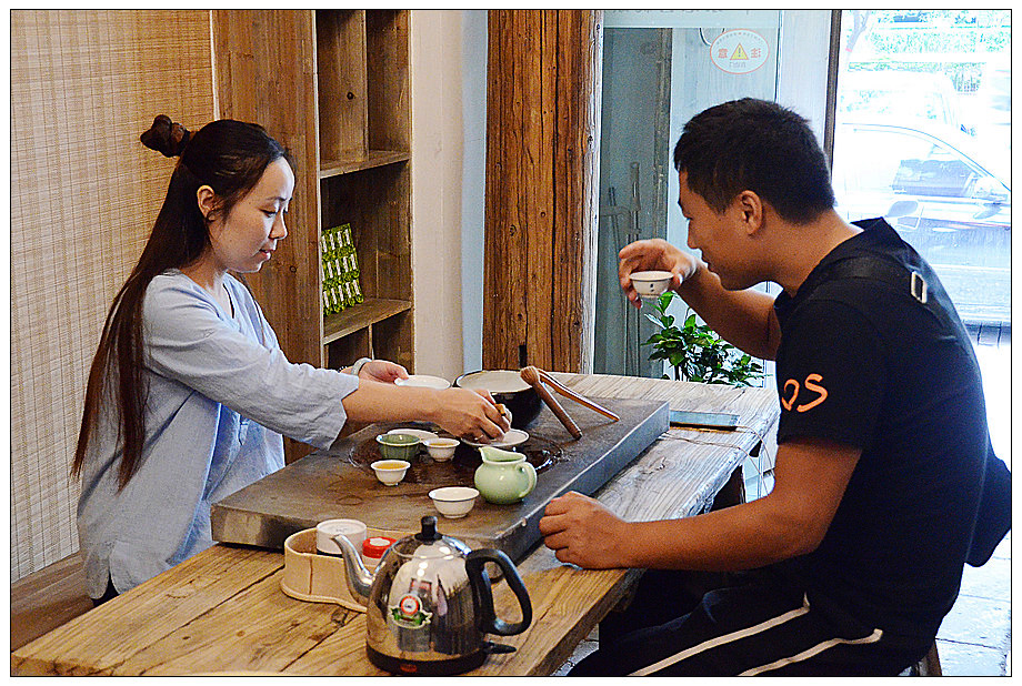 nEO_IMG_品茶.jpg