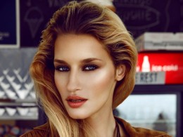 Elle Czech December 2012 by Branislav Simoncik