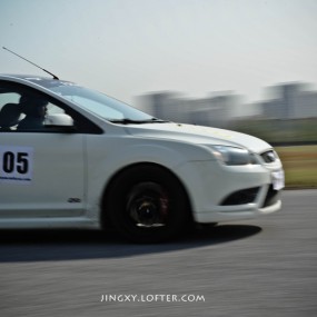 车友会上...24-70打赛车~~~~~