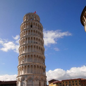 比薩斜塔
