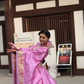 仕女图