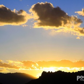 拉萨河边看夕阳