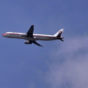 乘着灰机去旅行