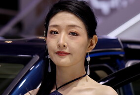 xian五一车展模特 05