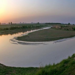美景洛河“乾坤湾”