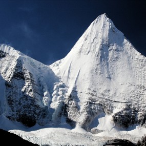 春节亚丁、梅里、香格里拉、泸沽湖、邛海二人行