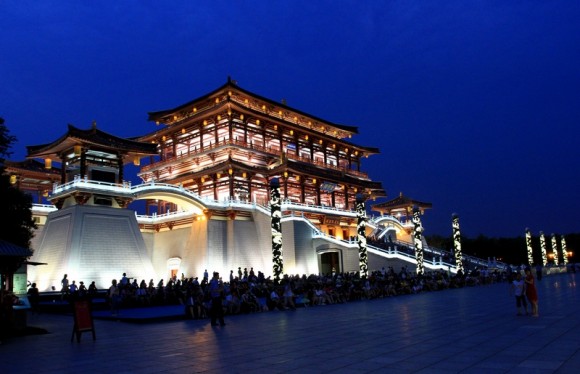 手持拍夜景