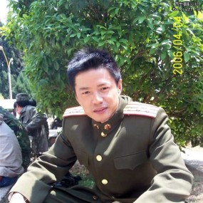 士兵突击里面的某个人物，猜猜他是谁？