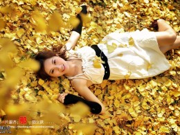 那一片银杏，那一个女孩
