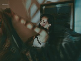 爱上了一首歌 就如爱上了那个人