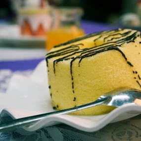 用一下CCTV的大光圈