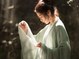 【秋 阳】