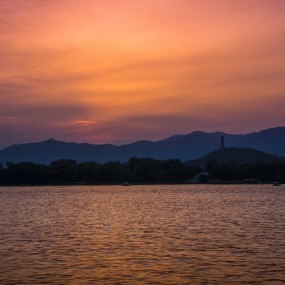 有大黄鸭的颐和园