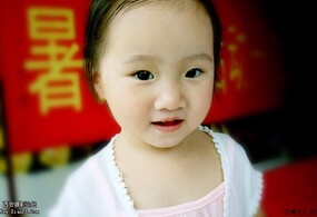 喜欢穿大鞋的宝贝~~~~