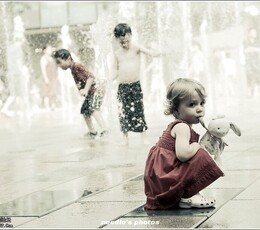 那些追逐夏日之梦的嬉水少年们