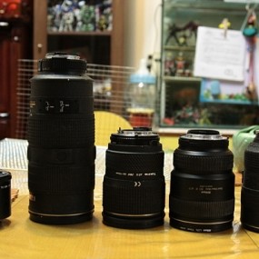 得罪女人的下场？5支尼康镜皇全碎