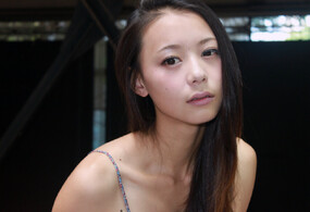 交大田家炳艺术楼人像拍摄