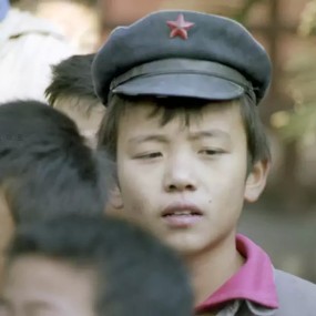 你知道爸爸妈妈小时候的模样么？