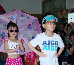 庆''六一''、幼儿园小朋友T台秀