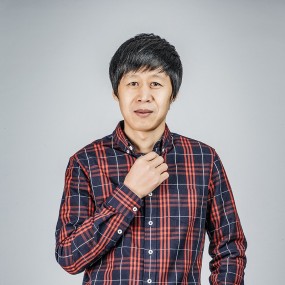 给朋友拍着玩