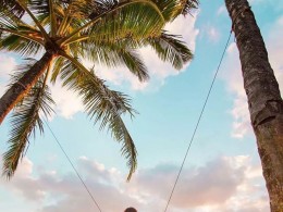 再累也要有生活，再穷也要去旅行